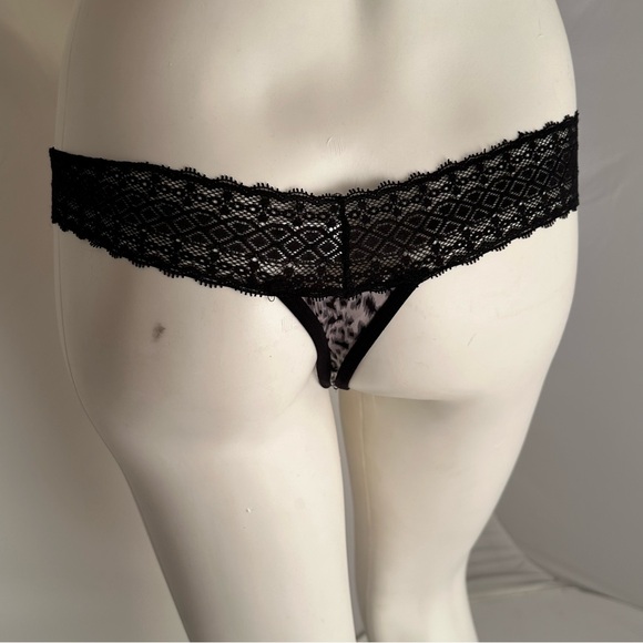 Kali and Wins animal print nylon thong panties - Picture 3 of 9